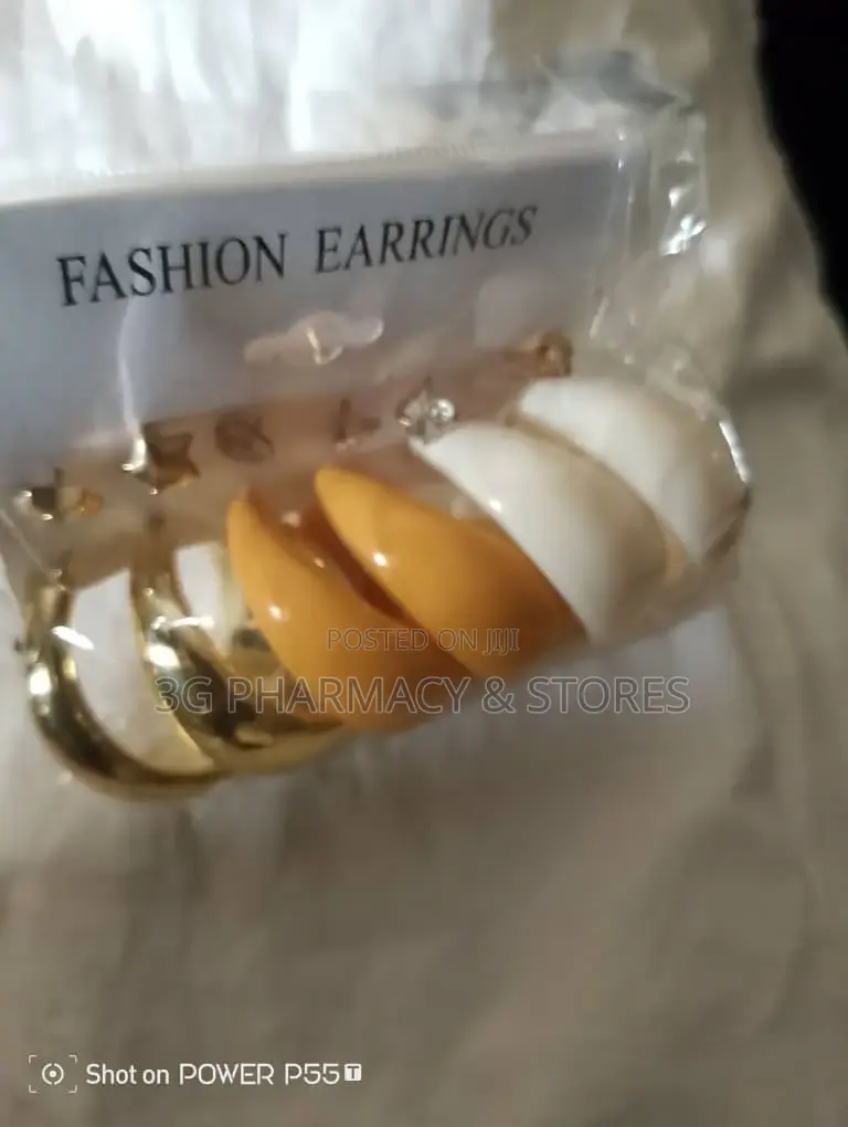 Earrings Sets for Bridal Train Outfits (Hoop Acrylics Earrings Set)