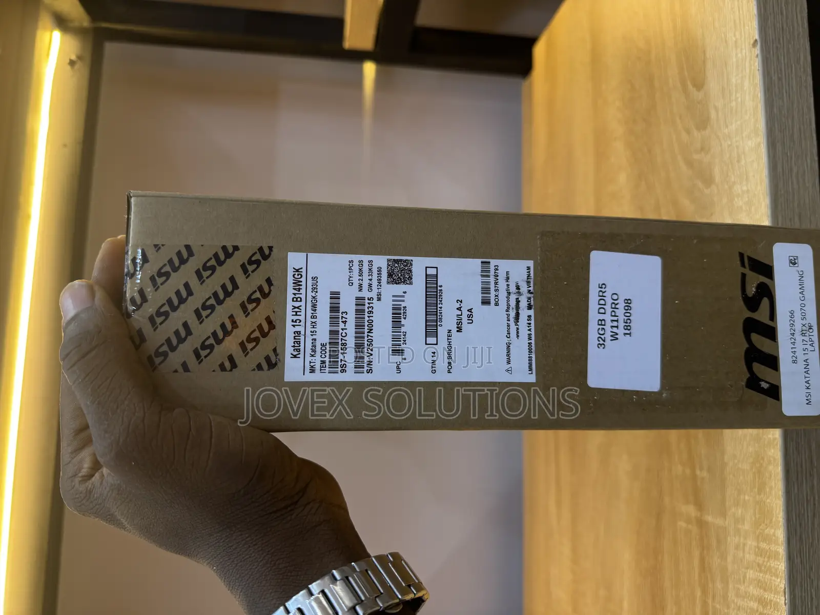 New Laptop MSI Katana 15 32GB Intel Core I7 SSD 1T