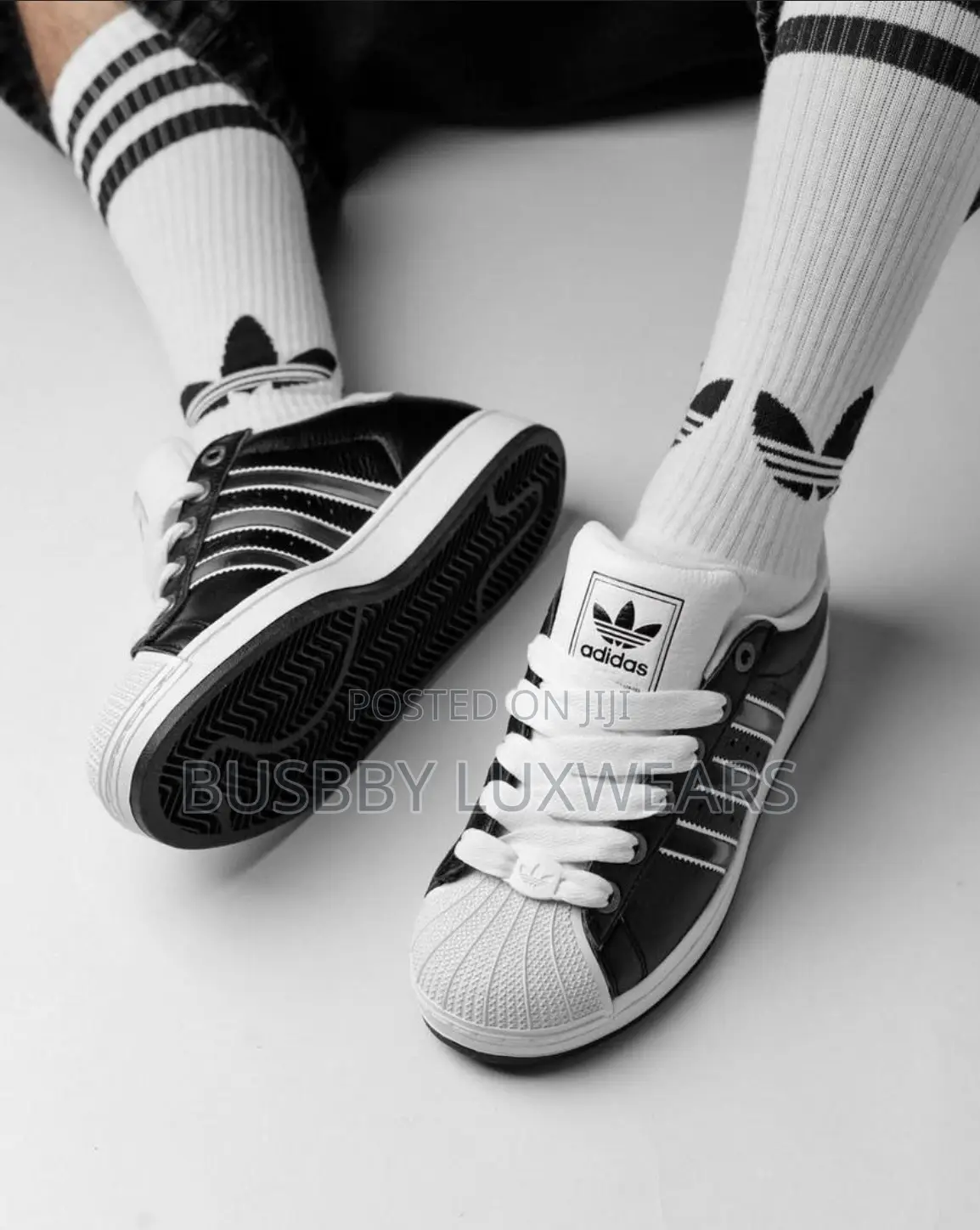 Adidas Superstar Sneakers