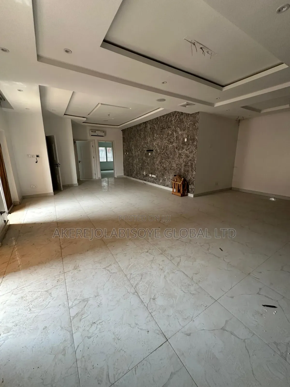 2bdrm Apartment in Lifecamp, Abuja for sale