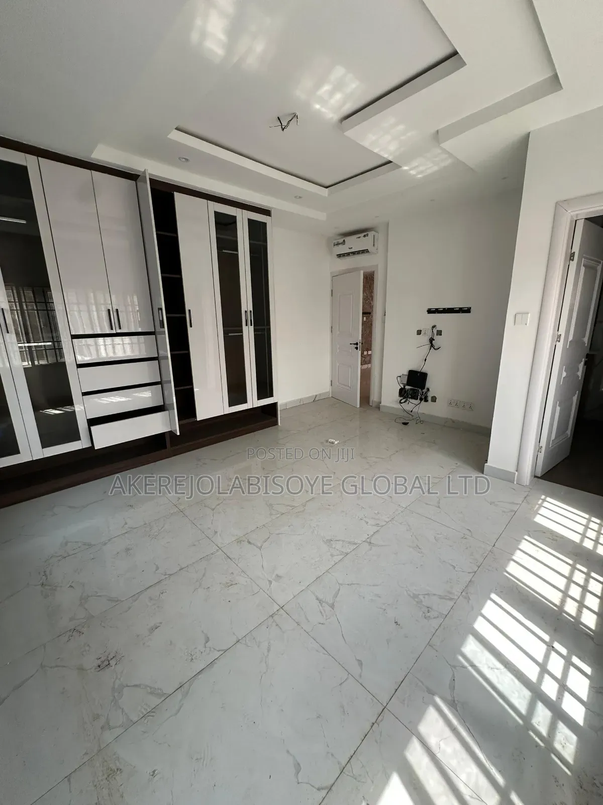 2bdrm Apartment in Lifecamp, Abuja for sale