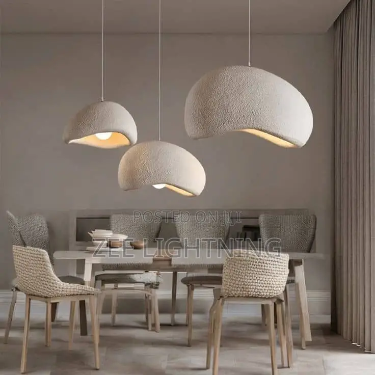 Modern Round Shape Chandelier With Bulb Use