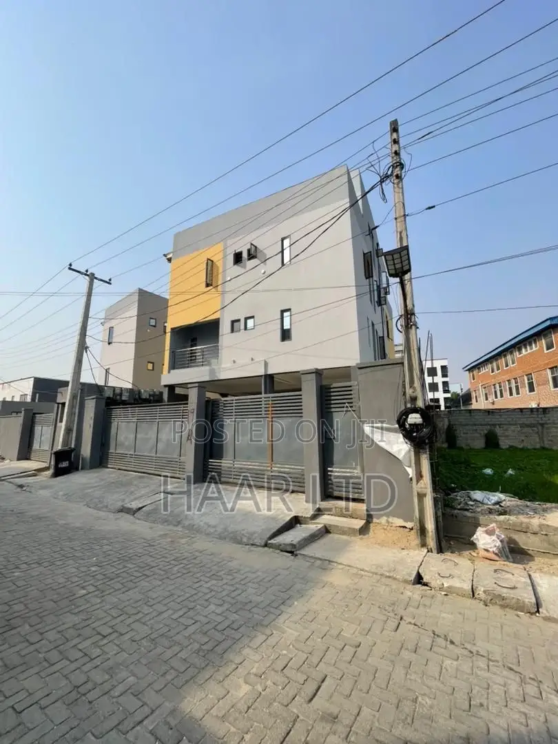 2bdrm Apartment in Ologolo for sale