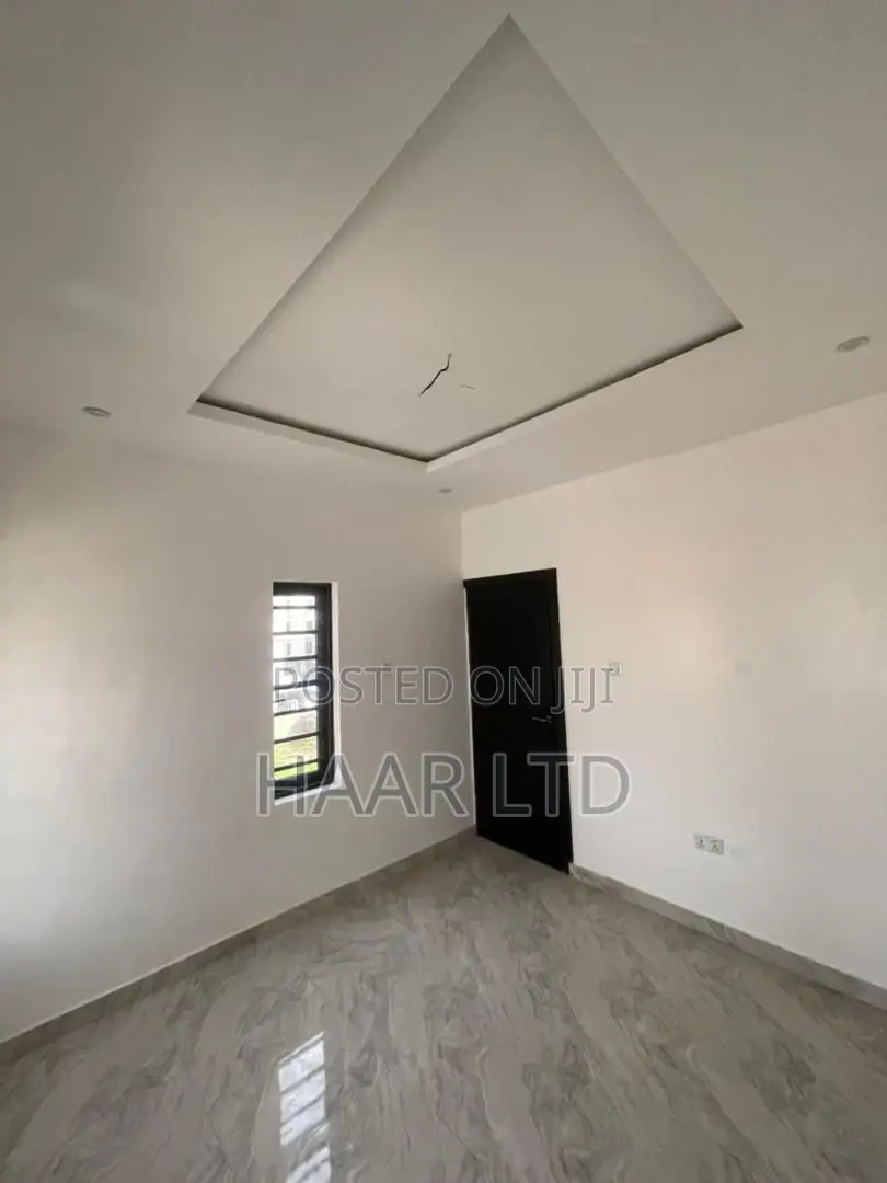 2bdrm Apartment in Ologolo for sale