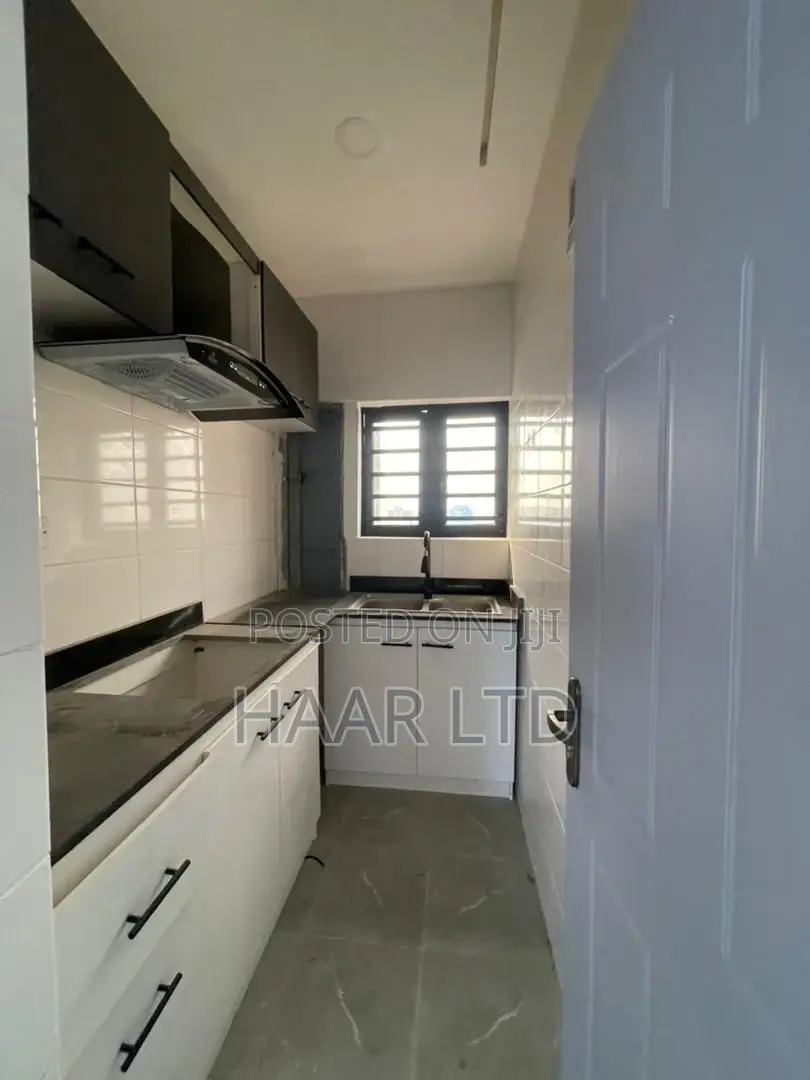 2bdrm Apartment in Ologolo for sale