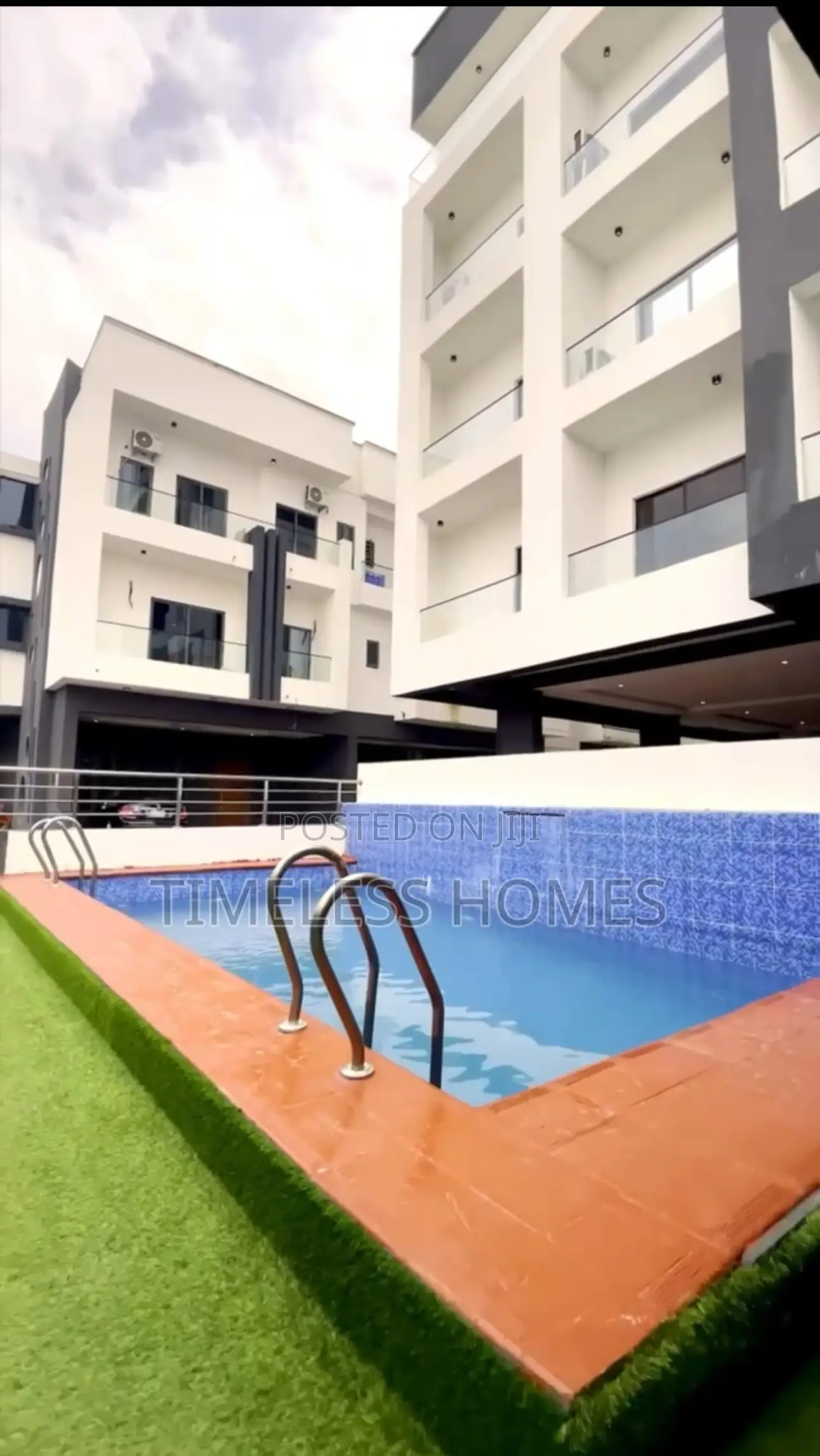 Brand New 1 Bedroom With Ps4, Pool , Gym and 2 Balconies