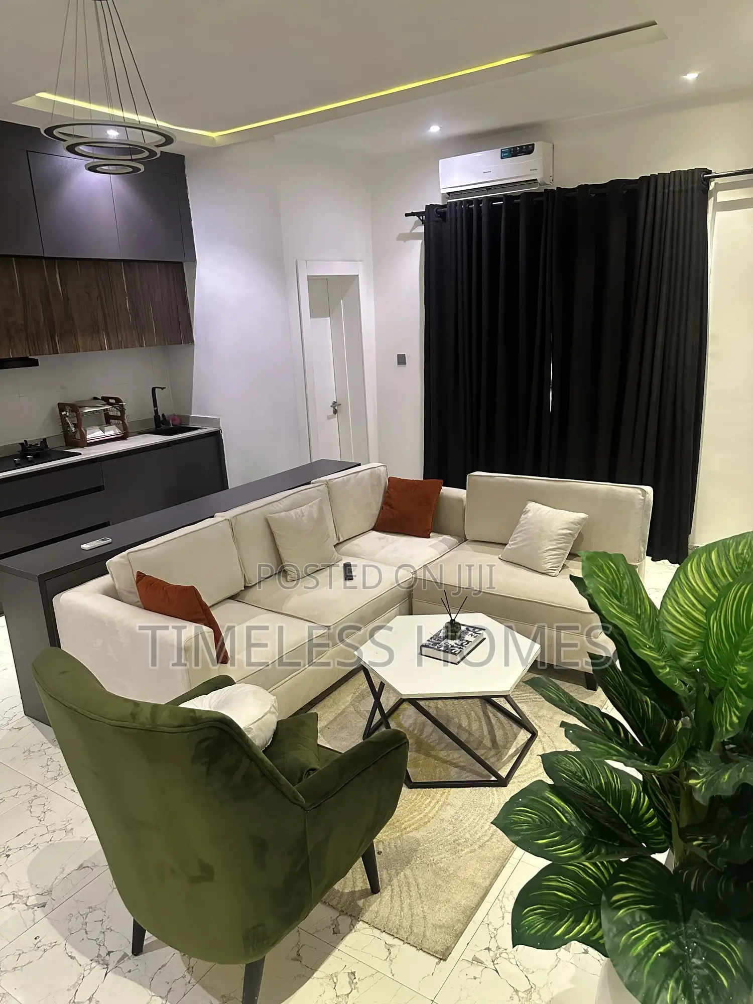 Brand New 1 Bedroom With Ps4, Pool , Gym and 2 Balconies