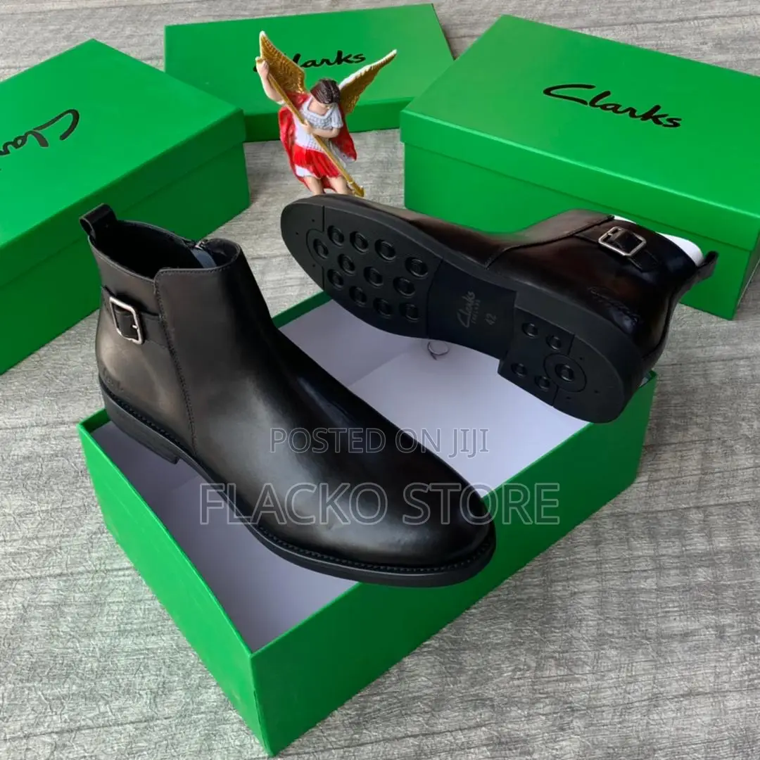 Original Clarks Leather Chelsea Boots