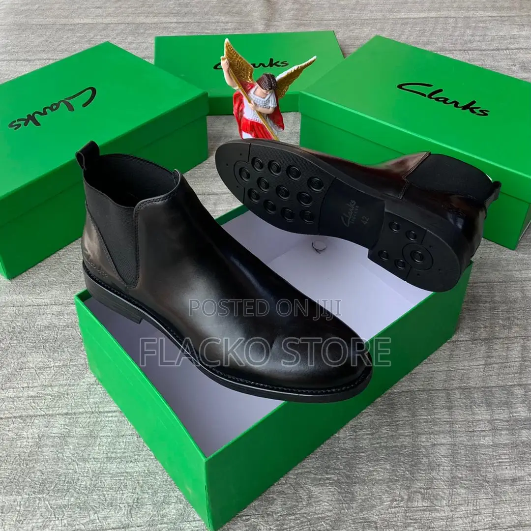 Original Clarks Leather Chelsea Boots