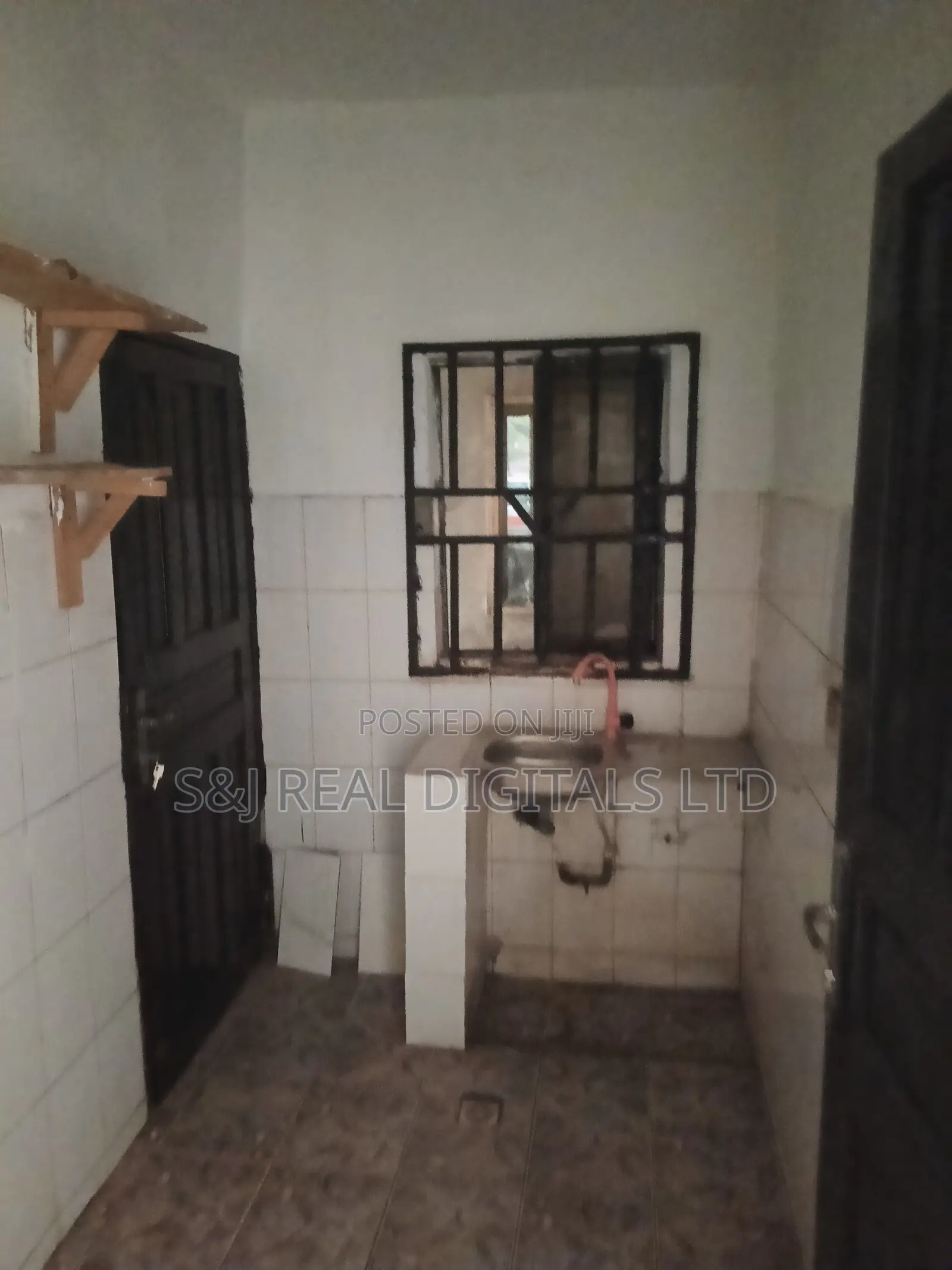 1bdrm Block of Flats in Kubwa for rent