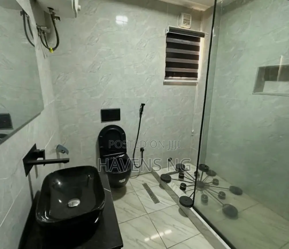 Furnished 4bdrm Duplex in Life Camp for sale