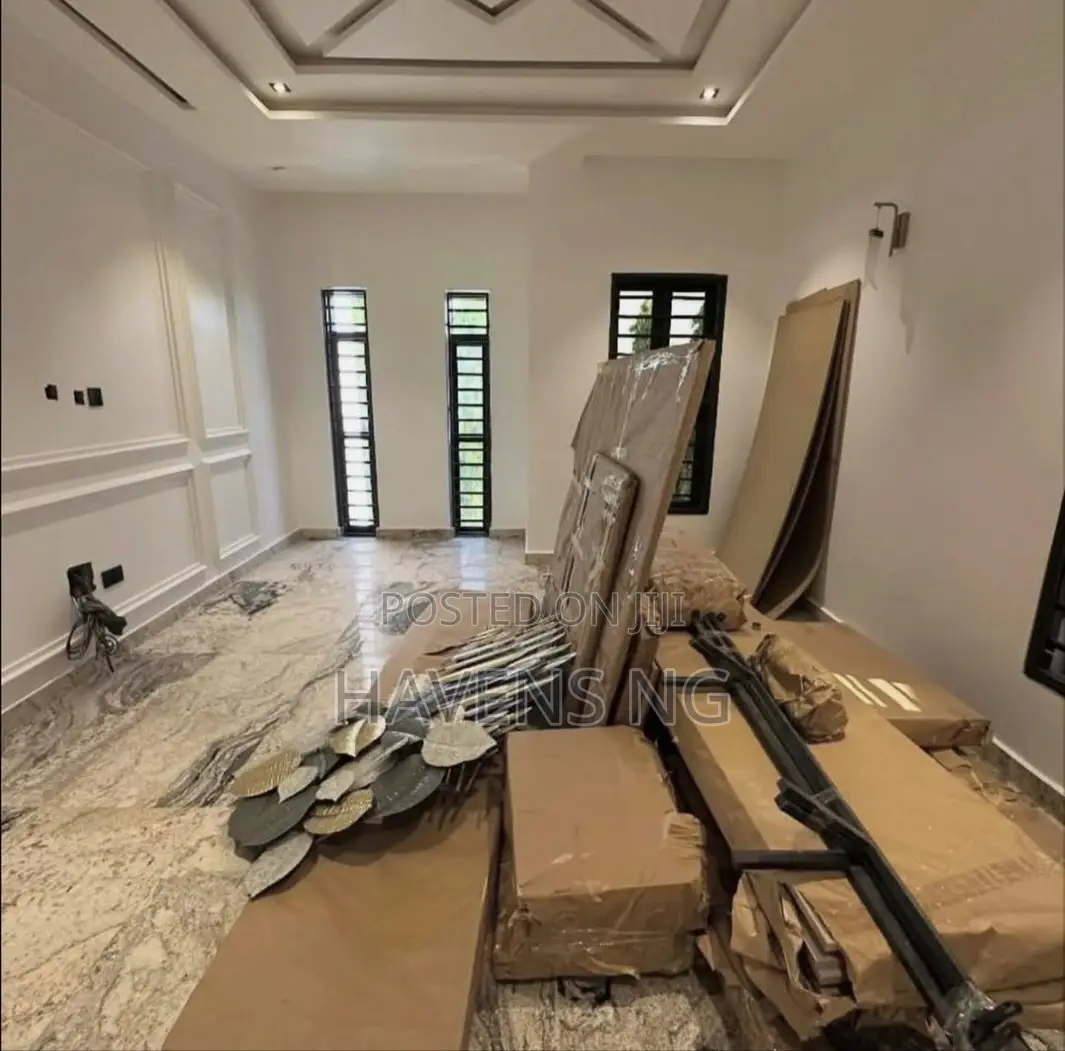 4bdrm Duplex in Life Camp for sale