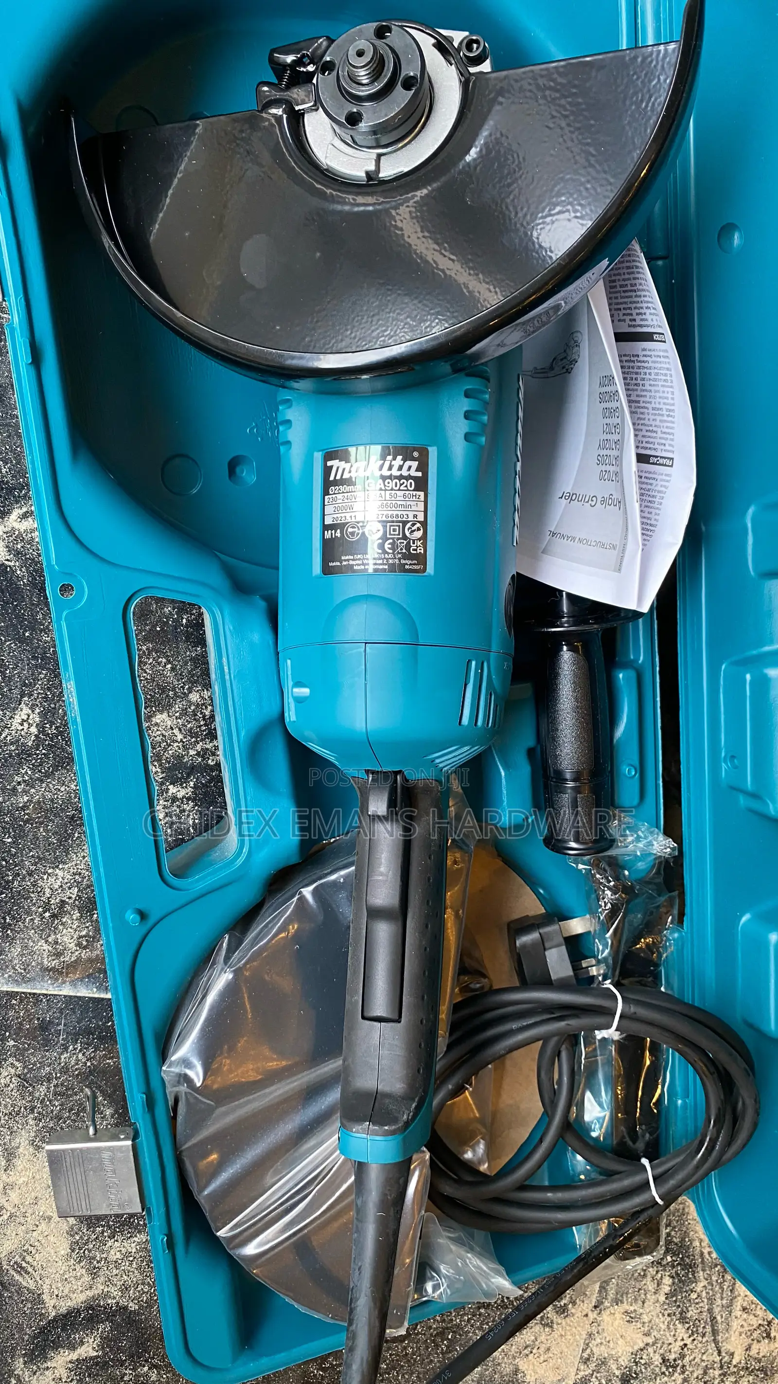 9” Makita Angle Grinder Machine