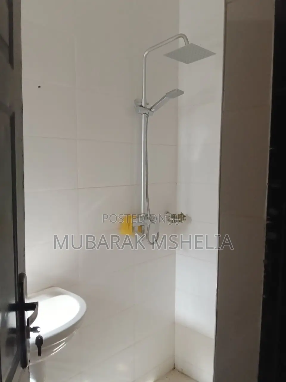 2bdrm Bungalow in Galadimawa for sale