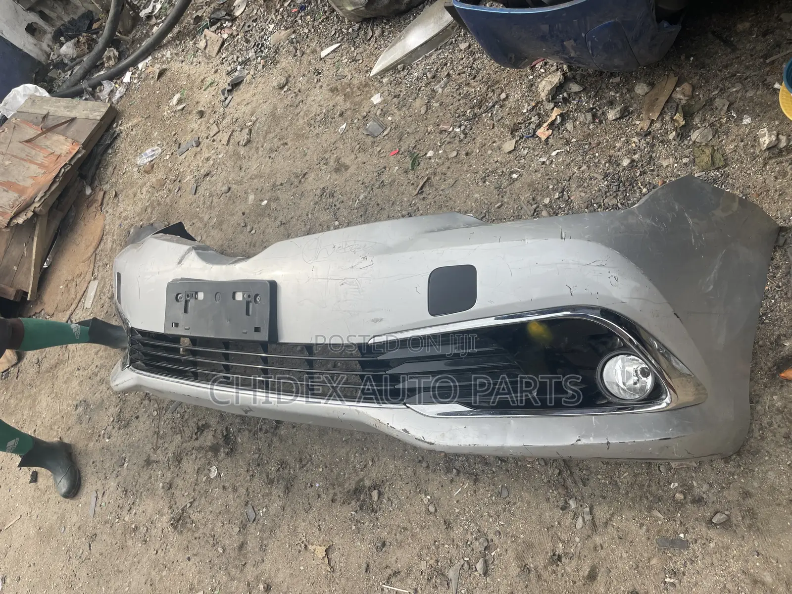 Complete Bumper Without Grill Toyota Auris 2017