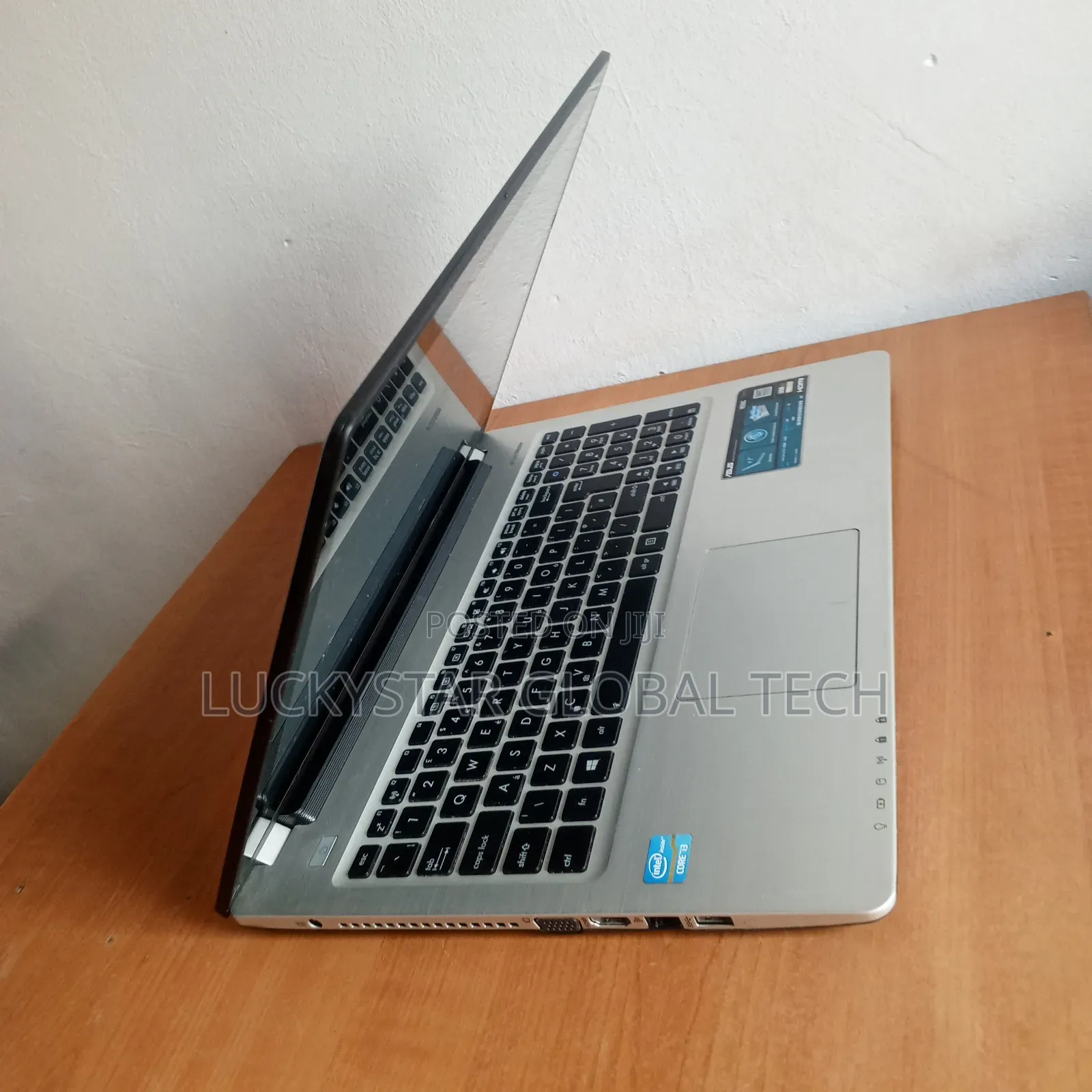 Laptop Asus 6GB Intel Core I3 HDD 500GB