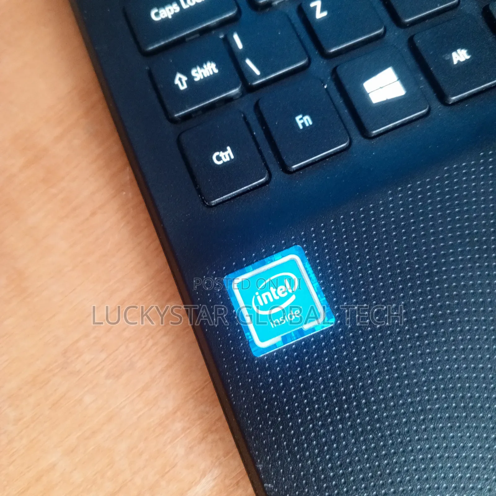 Laptop Acer Aspire ES1-571 4GB Intel Pentium HDD 320GB