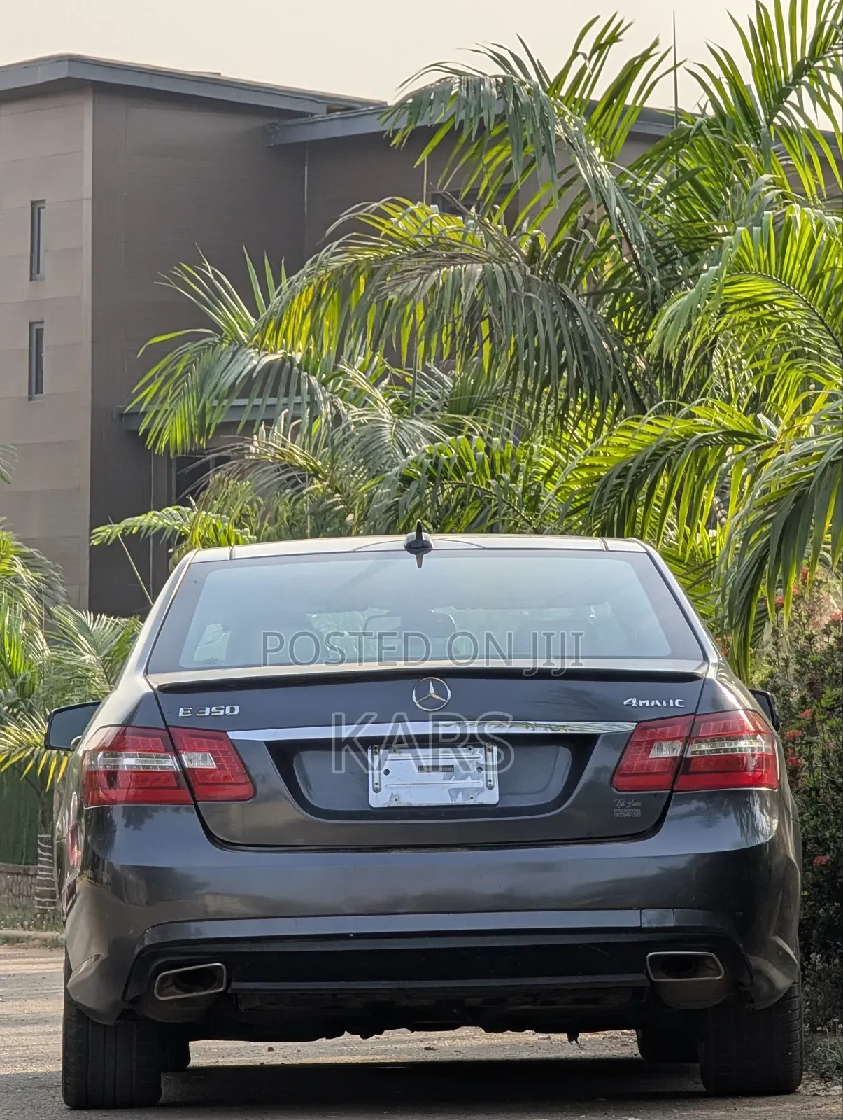 Mercedes-Benz E350 2011 Gray