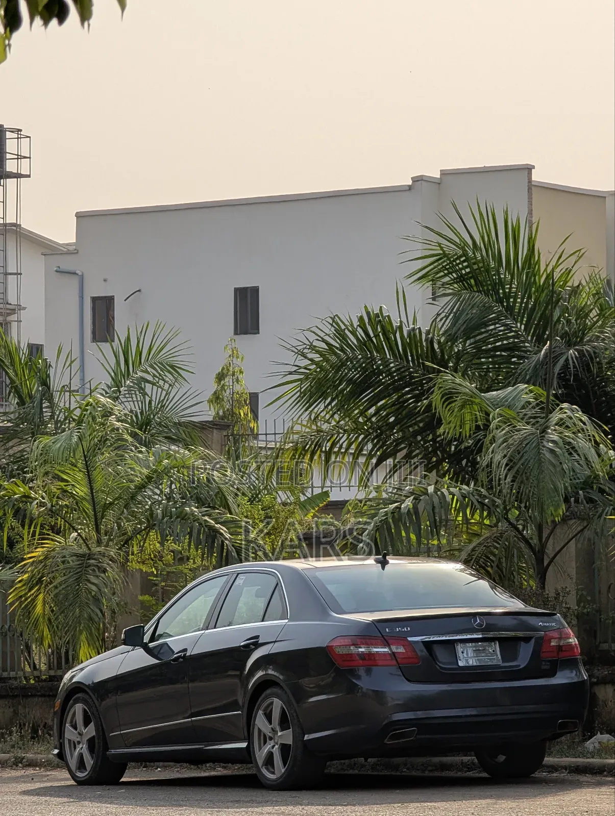 Mercedes-Benz E350 2011 Gray
