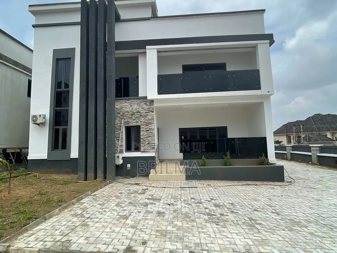 3bdrm Apartment in Madagali for sale