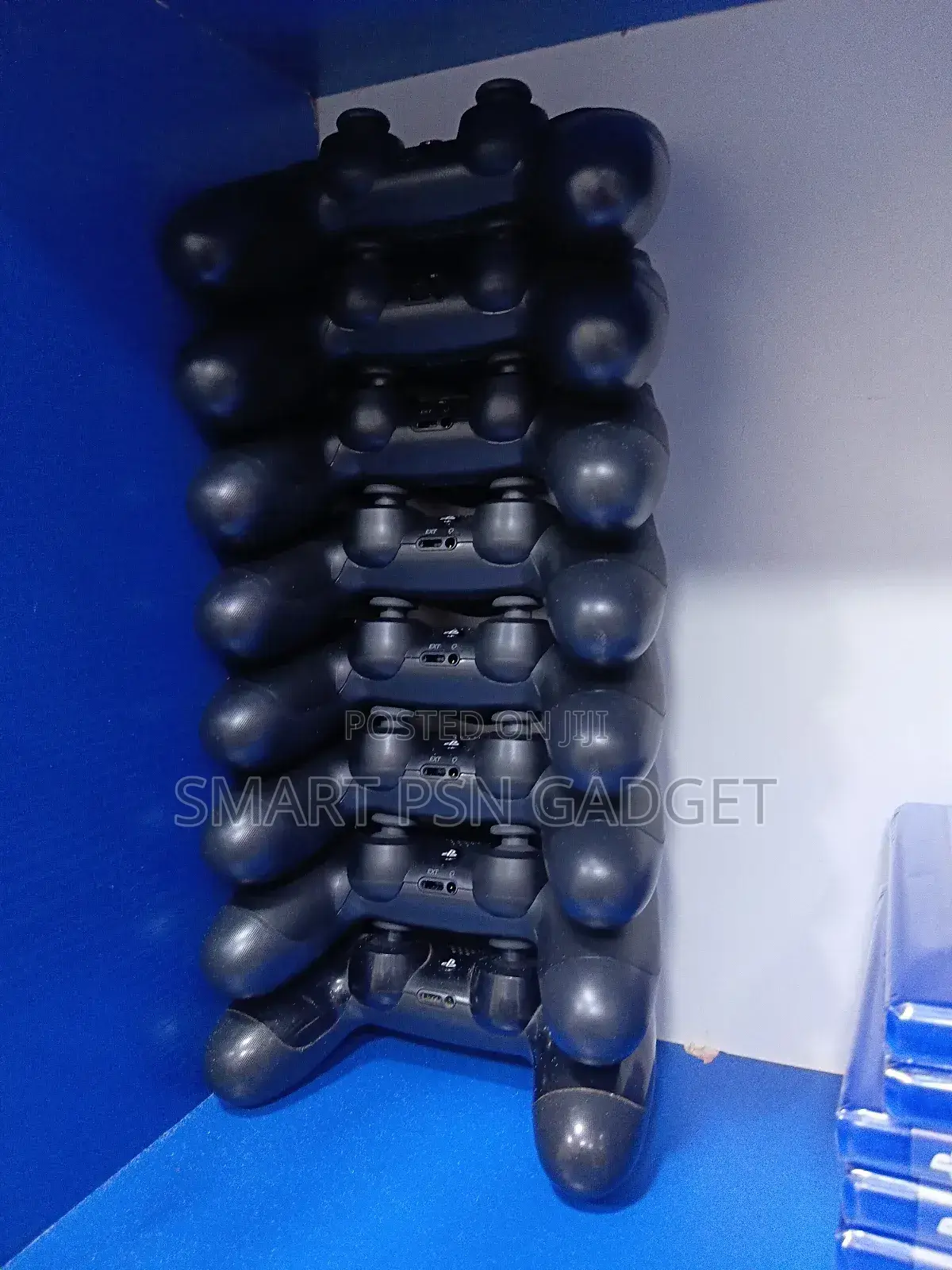 Tokunbo Follow Come Ps4 Pad