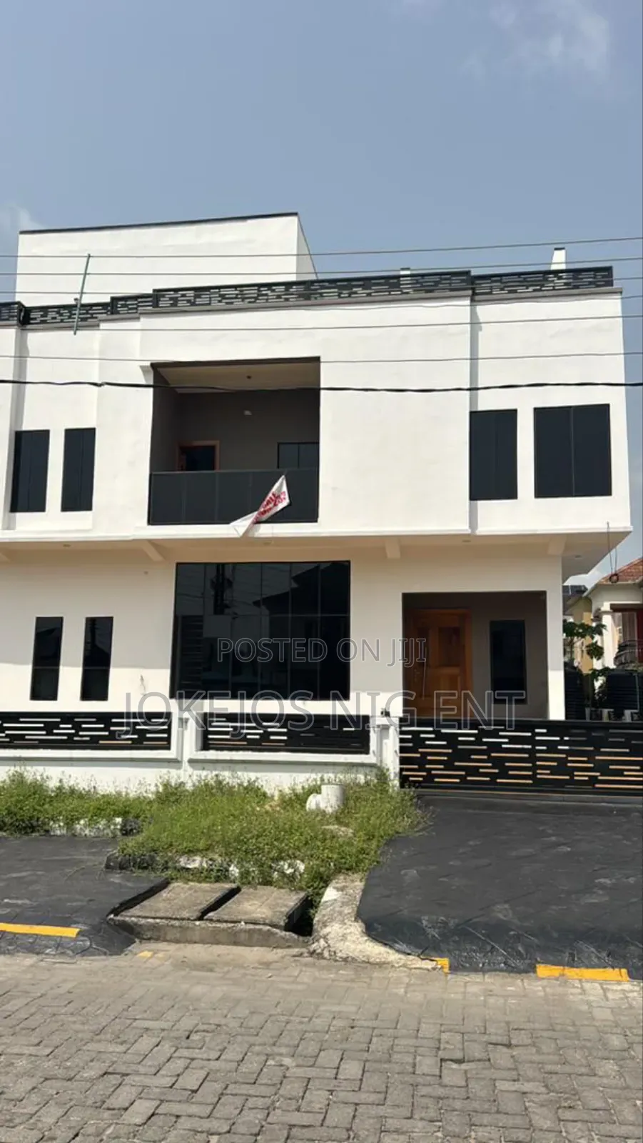 5bdrm Duplex in Osapa London for sale