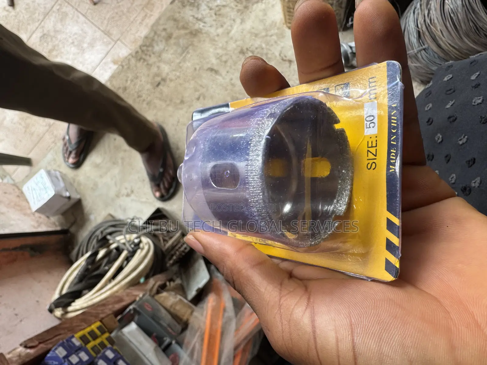 Como Diamond Gliss Drill 50mm Diamond-Coated Hole Saw Drill Bit.