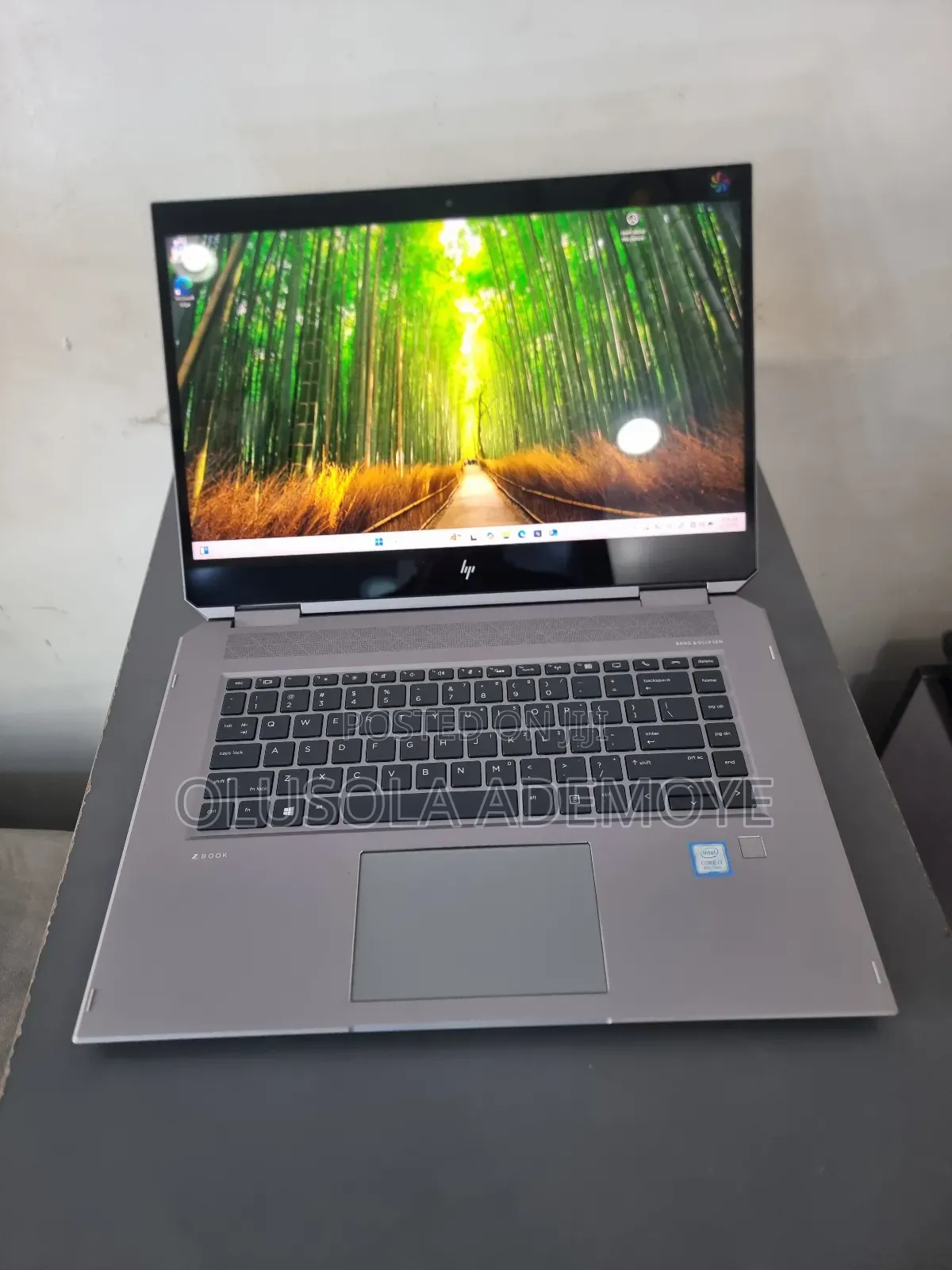 Laptop HP ZBook Studio X360 15 G6 16GB Intel Core I7 SSD 1T