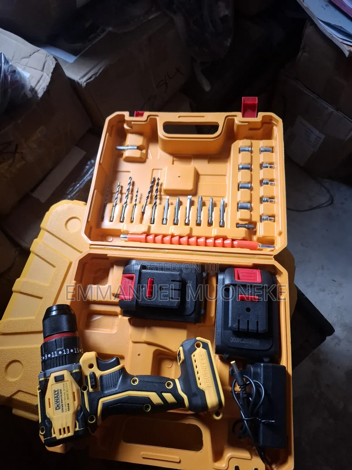 Cordless Brushless Dewalt Drill Machine