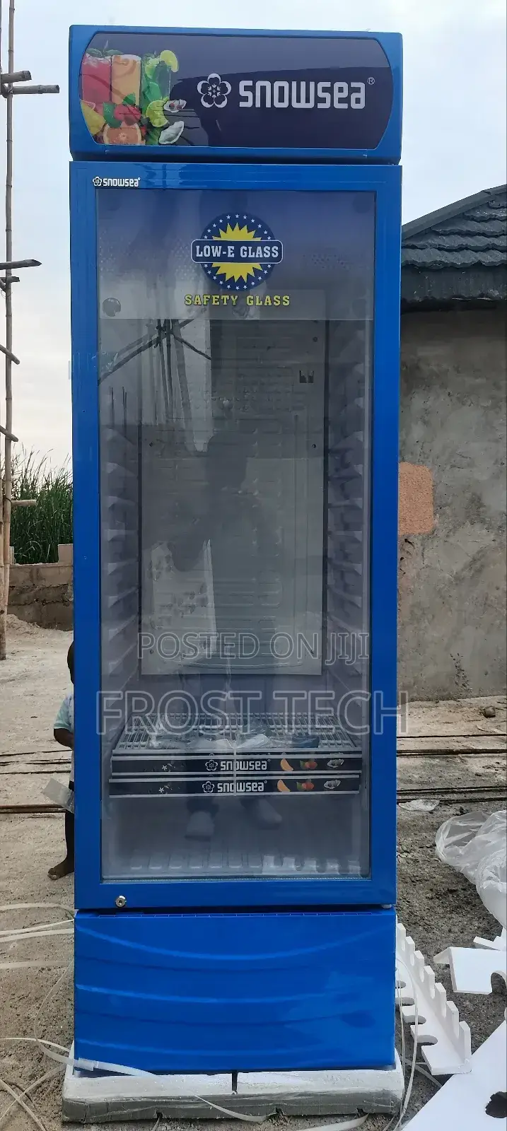 Snowsea 500l Upright Beverage Chiller.