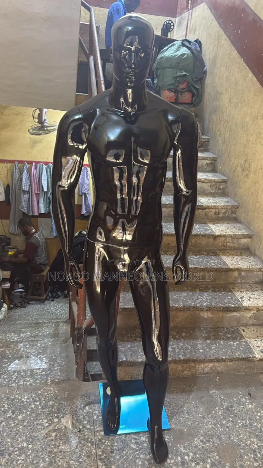 Glossy Black Male Mannequin With Face