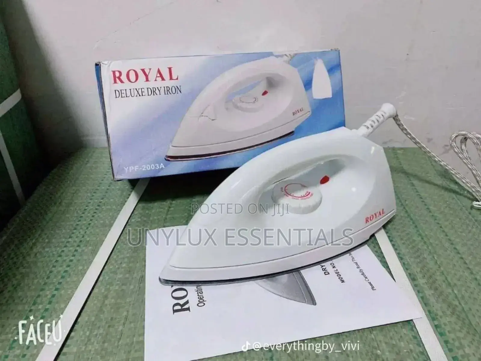 Royal Deluxe Dry Iron