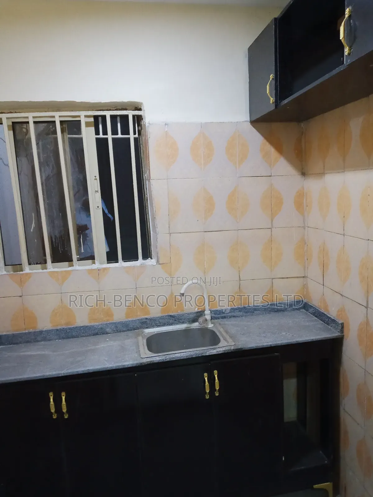1bdrm Apartment in Tipper Garage, Dutse-Alhaji for rent
