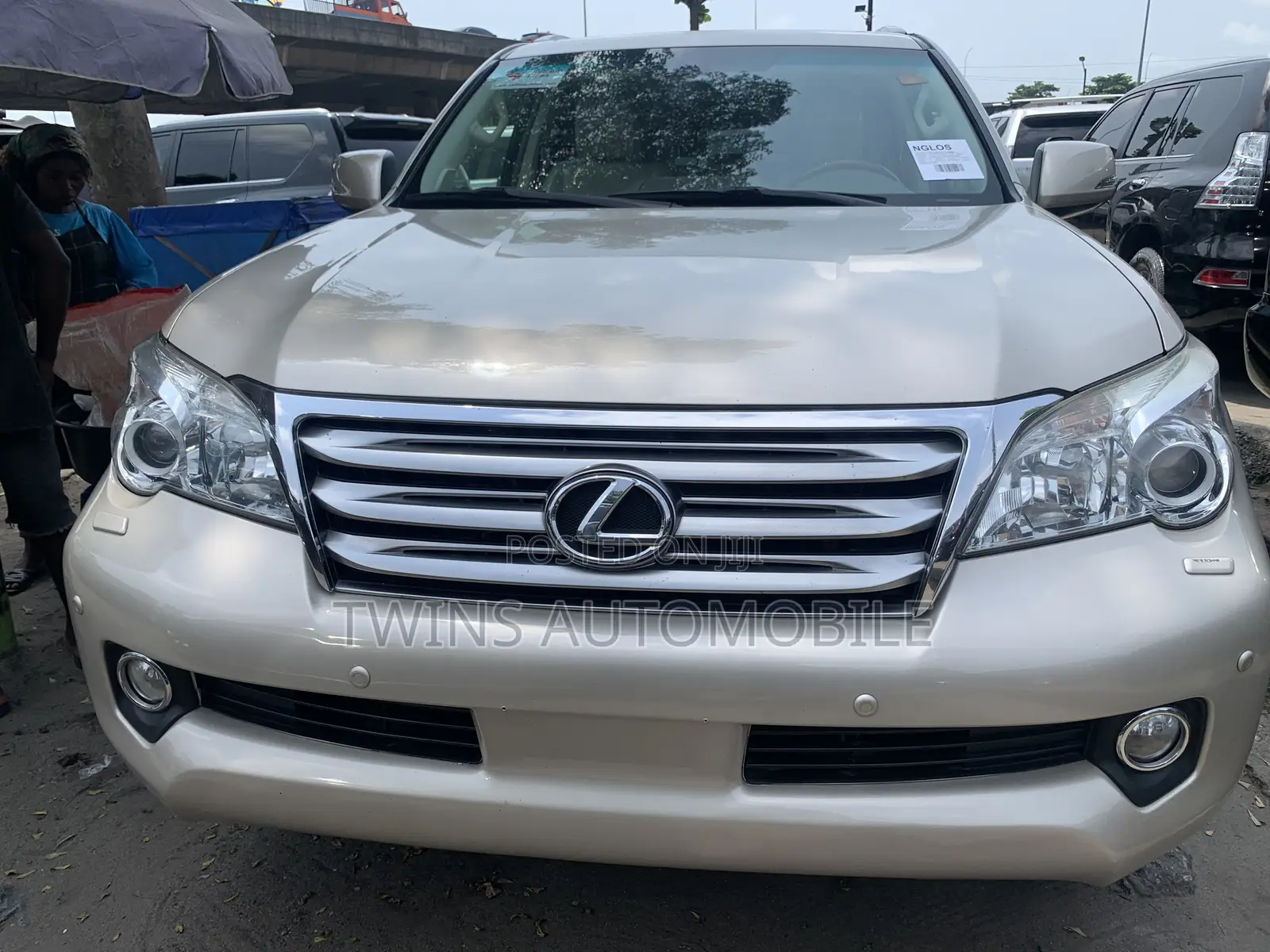 Lexus GX 460 Premium 2013 Gold