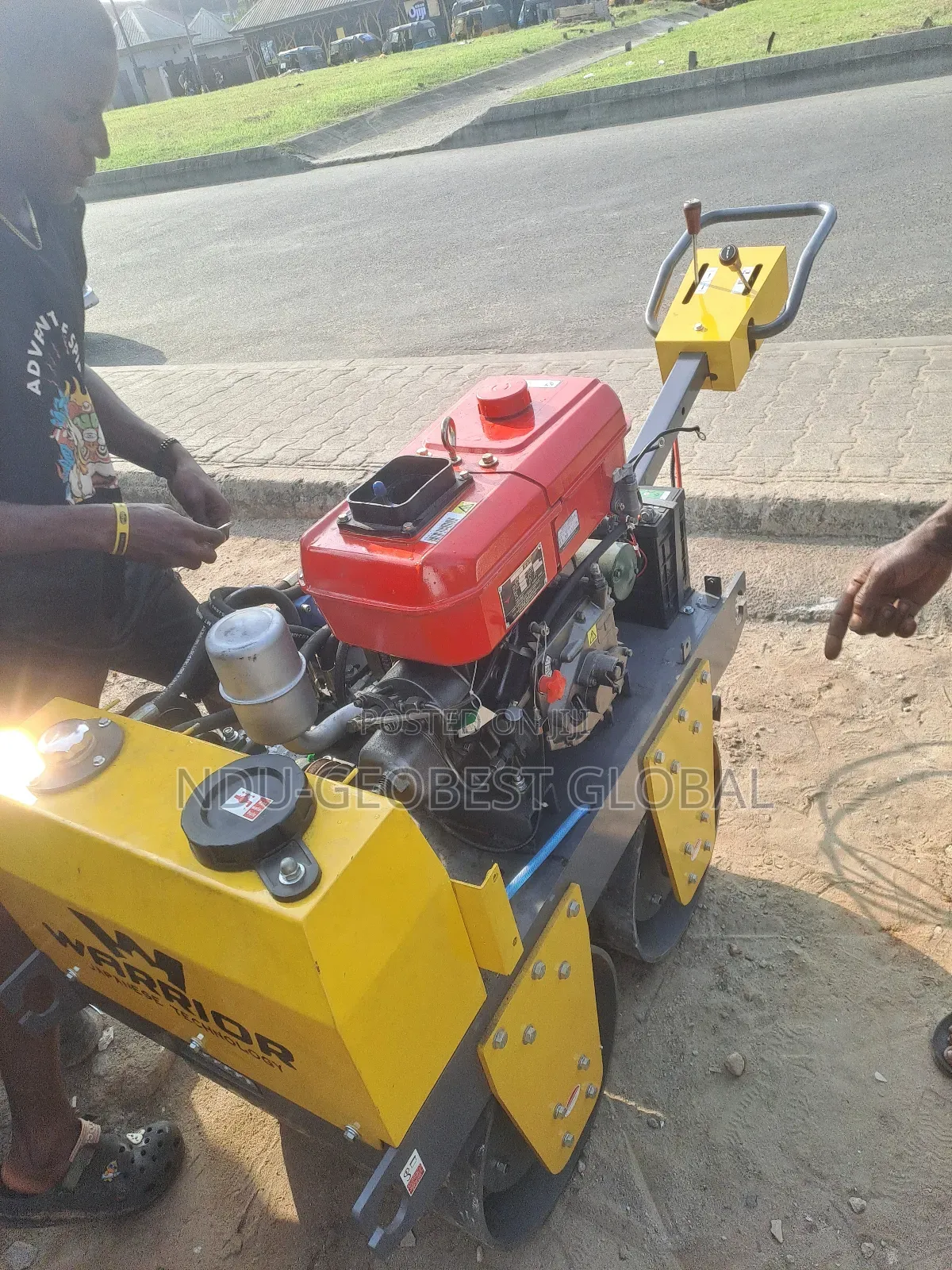Walk-behind Double Drum Vibratory Road Roller