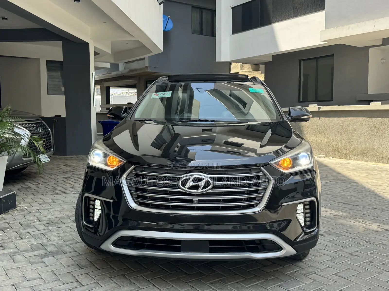 Hyundai Santa Fe Limited Ultimate AWD 2017 Black