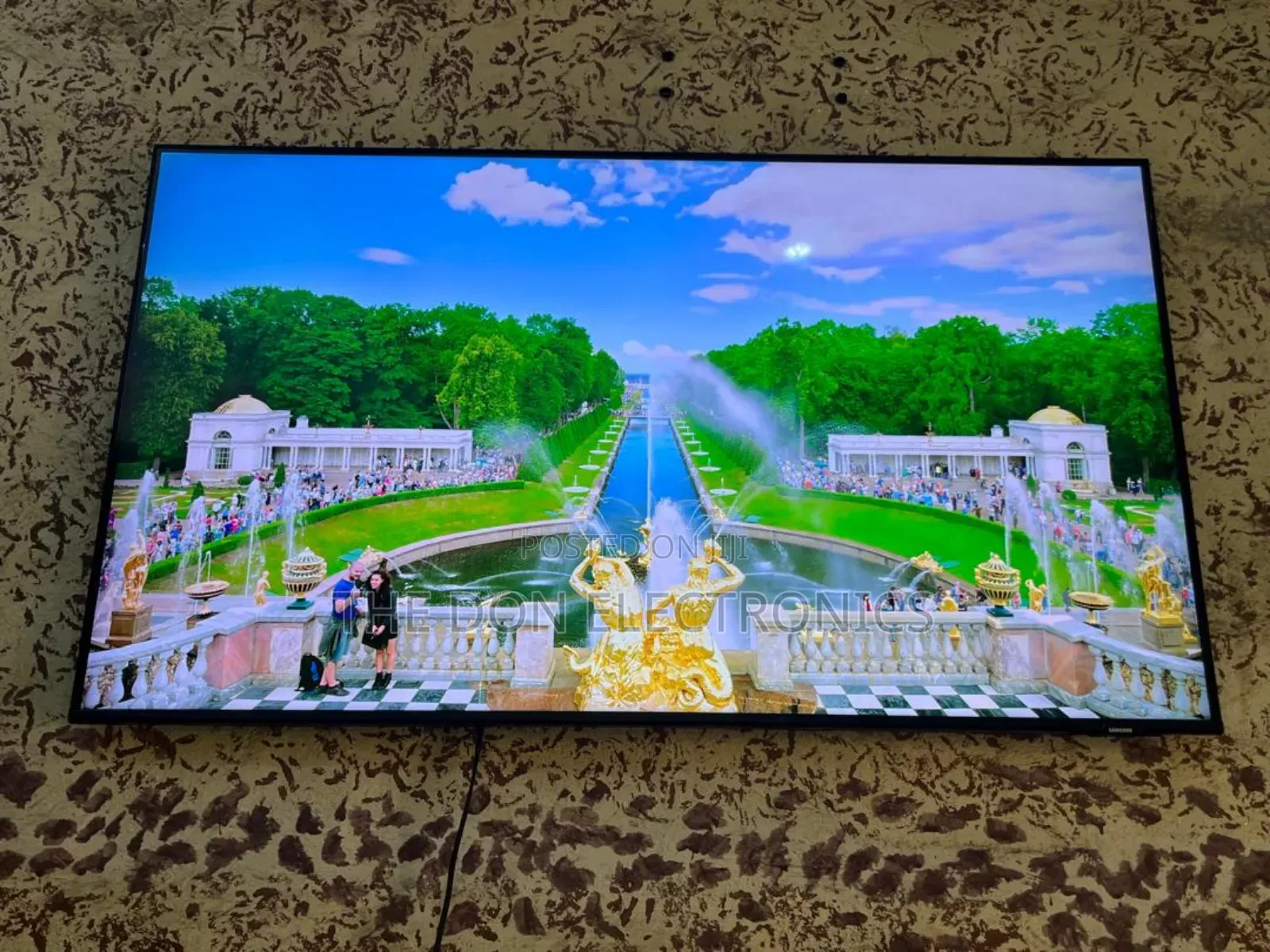 50 Inches Samsung Crystal Uhd Smart Tv
