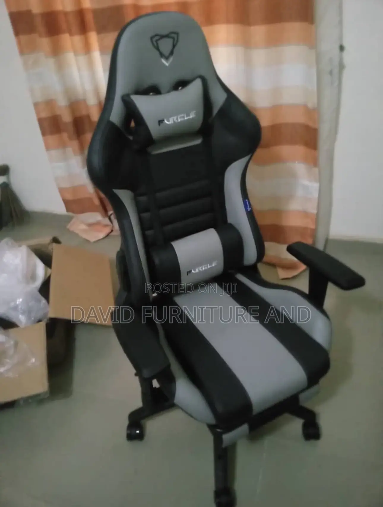Sleek Furgle Gaming Chair
