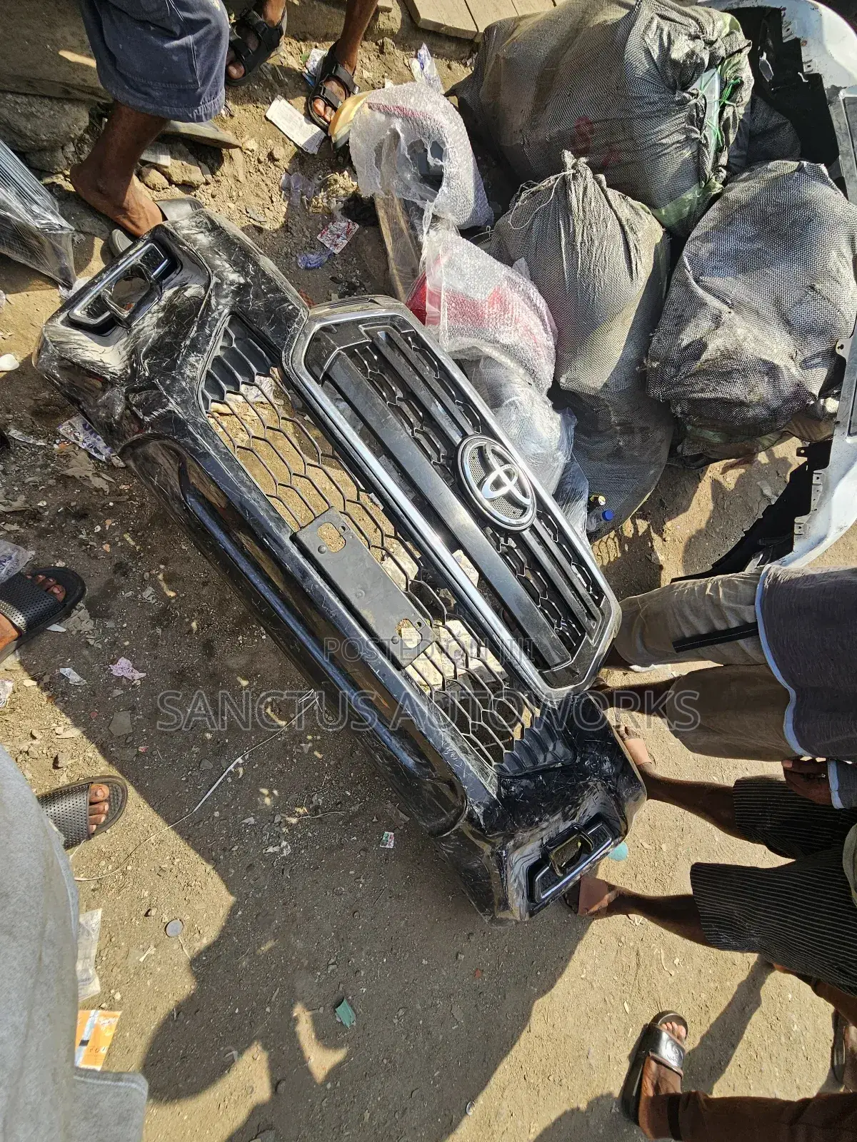 Front Bumper Toyota Hilux 2018
