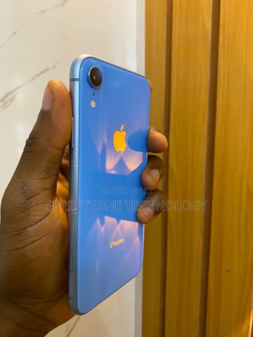 Apple iPhone XR 64 GB Blue