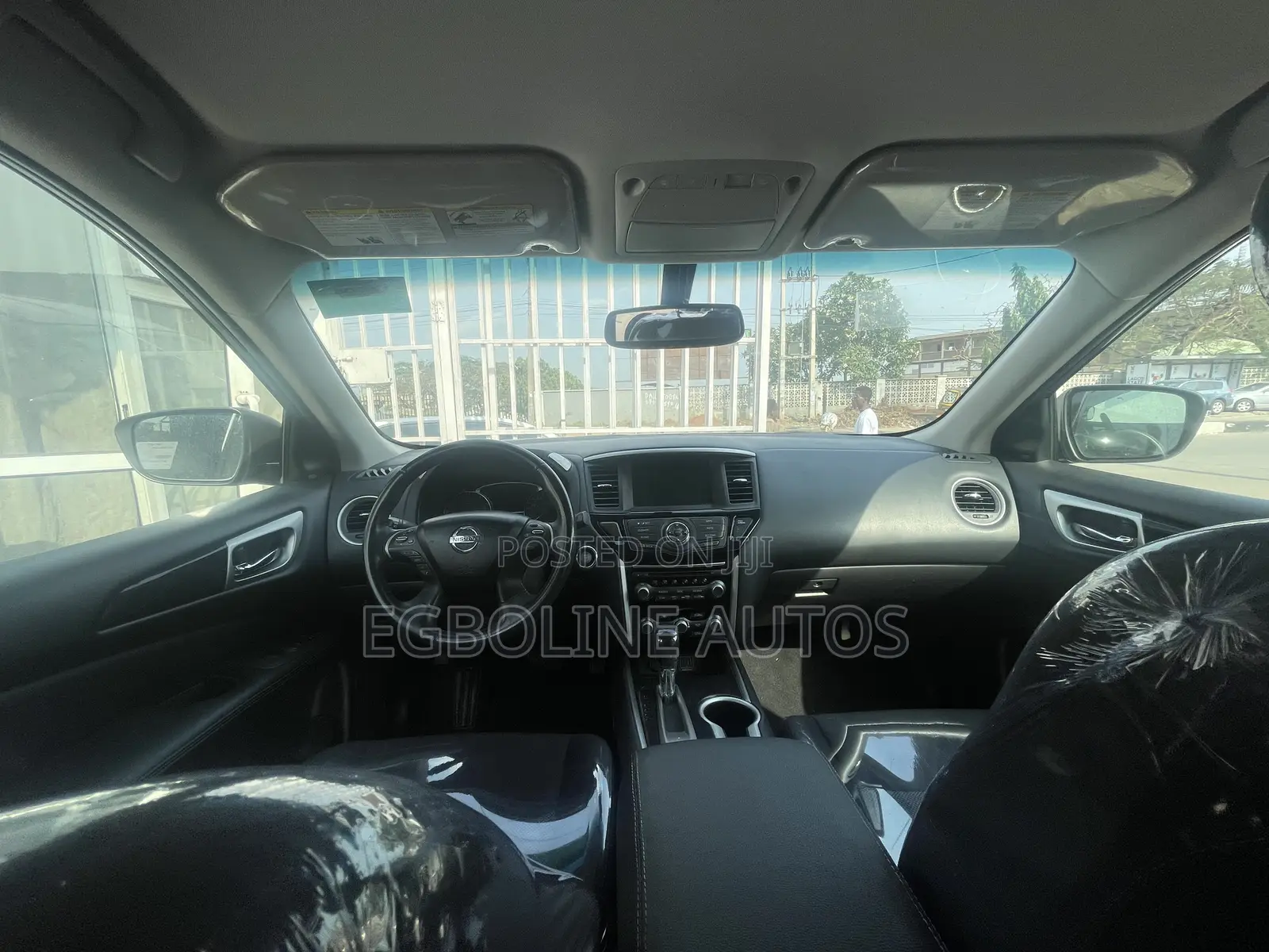 Nissan Pathfinder 2020 Gray