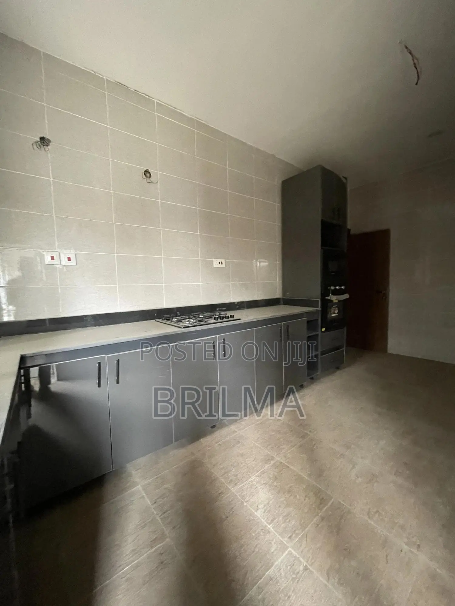 3bdrm Block of Flats in Wuye for sale