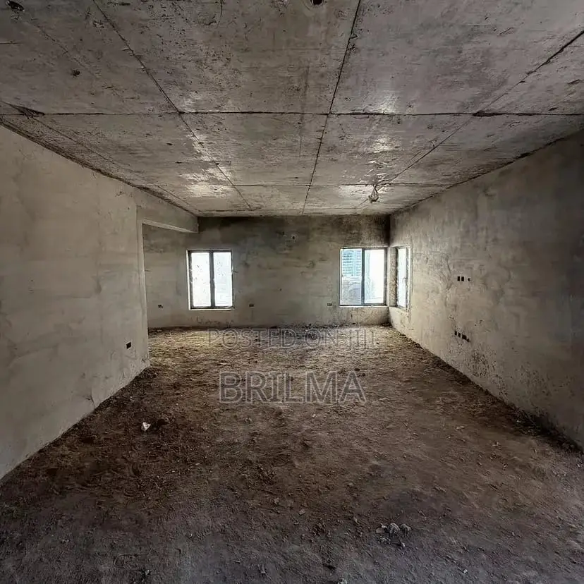 6bedrooms Fully Detached In Apo
