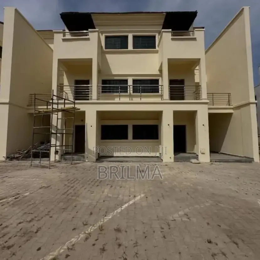 4bdrm Duplex in Jabi for sale