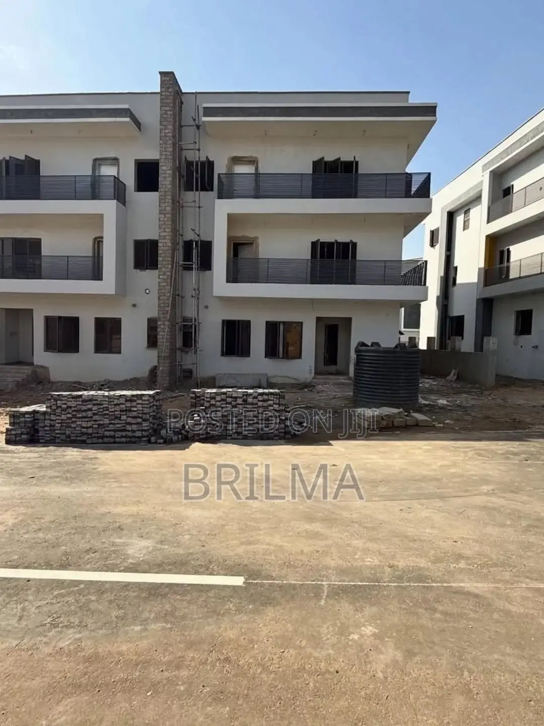 5bdrm Duplex in Katampe for sale
