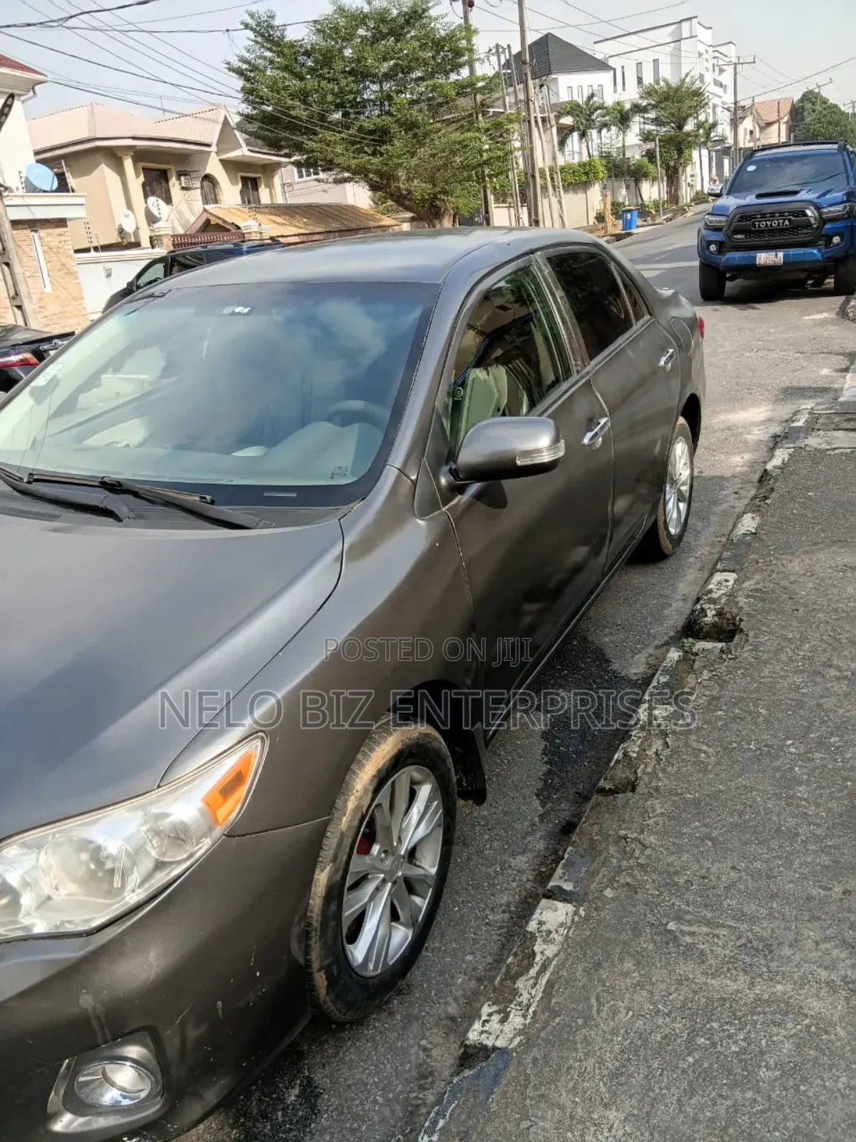 Toyota Corolla 2011 Gray