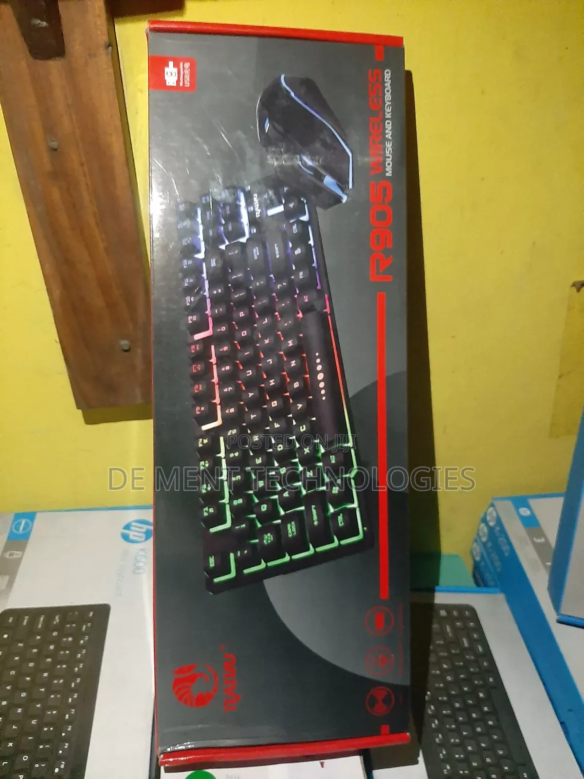 Raiku R905 Gaming Wireless Keyboard and Mouse