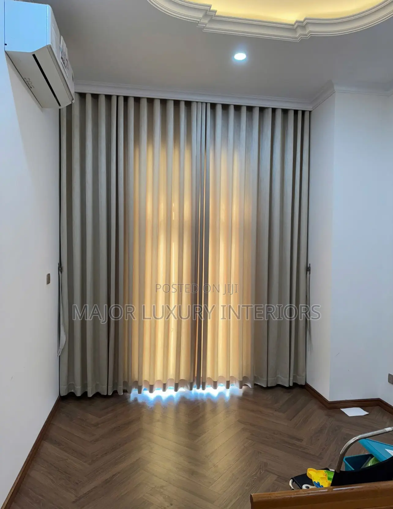 High Quality Turkey Curtains With a Standard