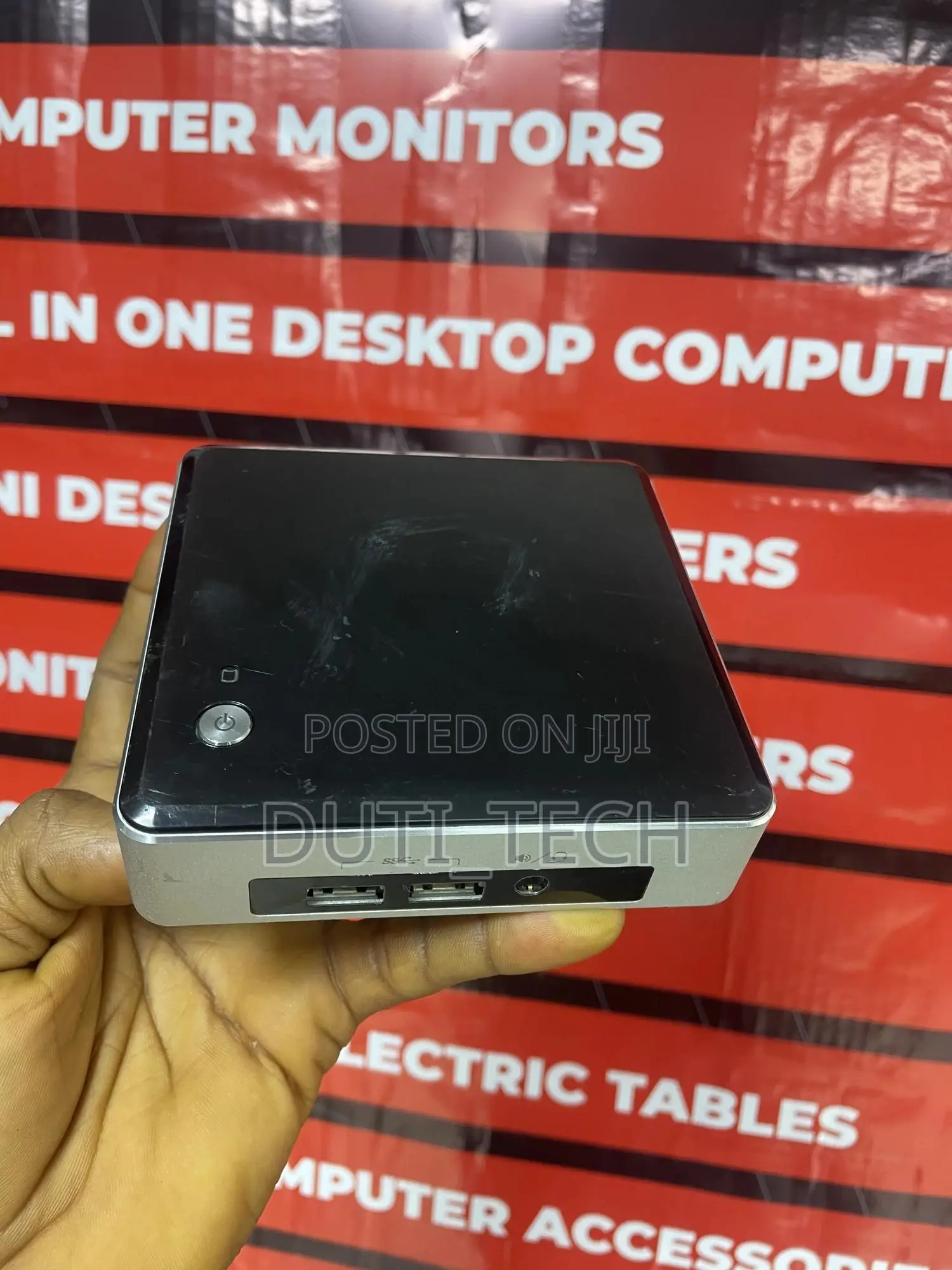 Desktop Computer 8GB Intel Core i7 SSD 256GB