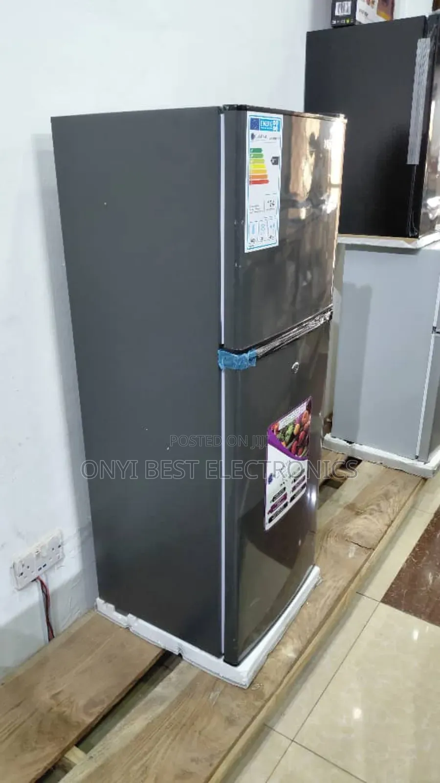 Glamstar Double Door Refrigerator 175 Litres GFR-175dt-W